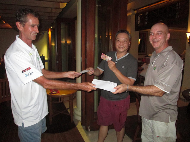 21037238011_23e5e27be8_z